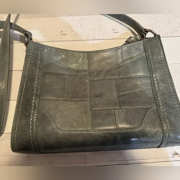 Frye light blue leather shoulder or crossbody bag - Picture 3 of 12